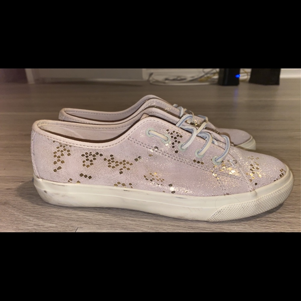 Cream and Gold Sperry shoes. The designs are shiny gold pattern Brand New